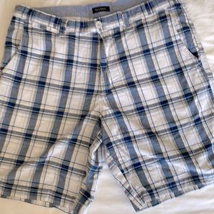 Patterned shorts